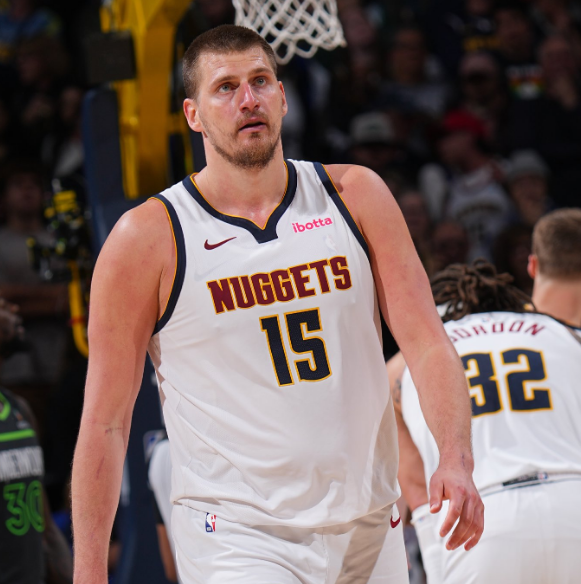 龙的严重犯 龙的严重犯