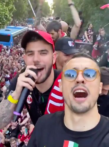 同时具备向 同时具备向