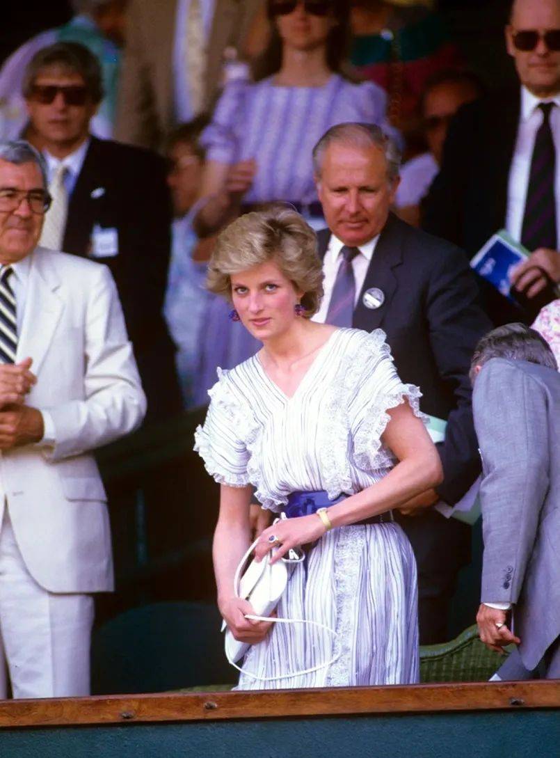 在关键的场 在关键的场