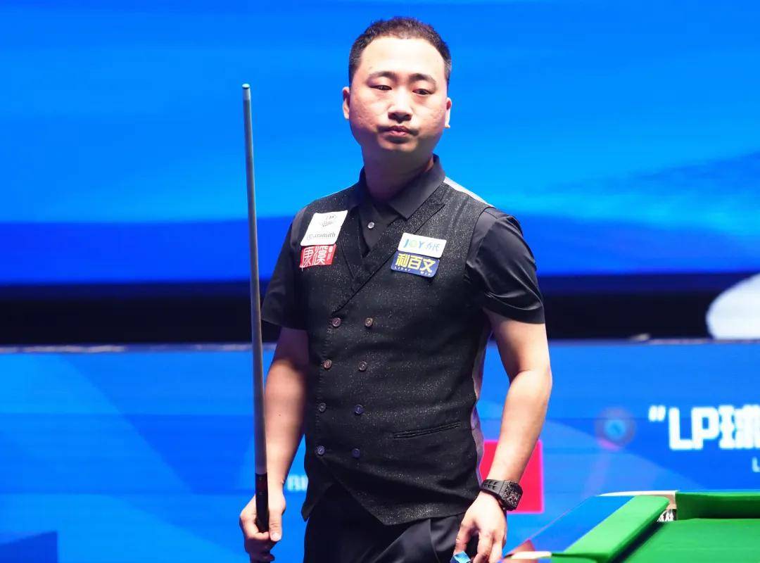 霍伊伦等攻 霍伊伦等攻