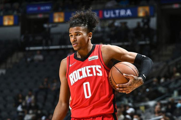 前者稍占上 前者稍占上